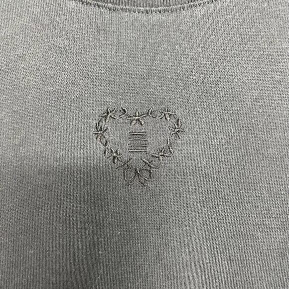 Vintage Gitano Black Unisex Mock Neck Puffed Sleeve Heart Design T-Shirt Large - Picture 3 of 9